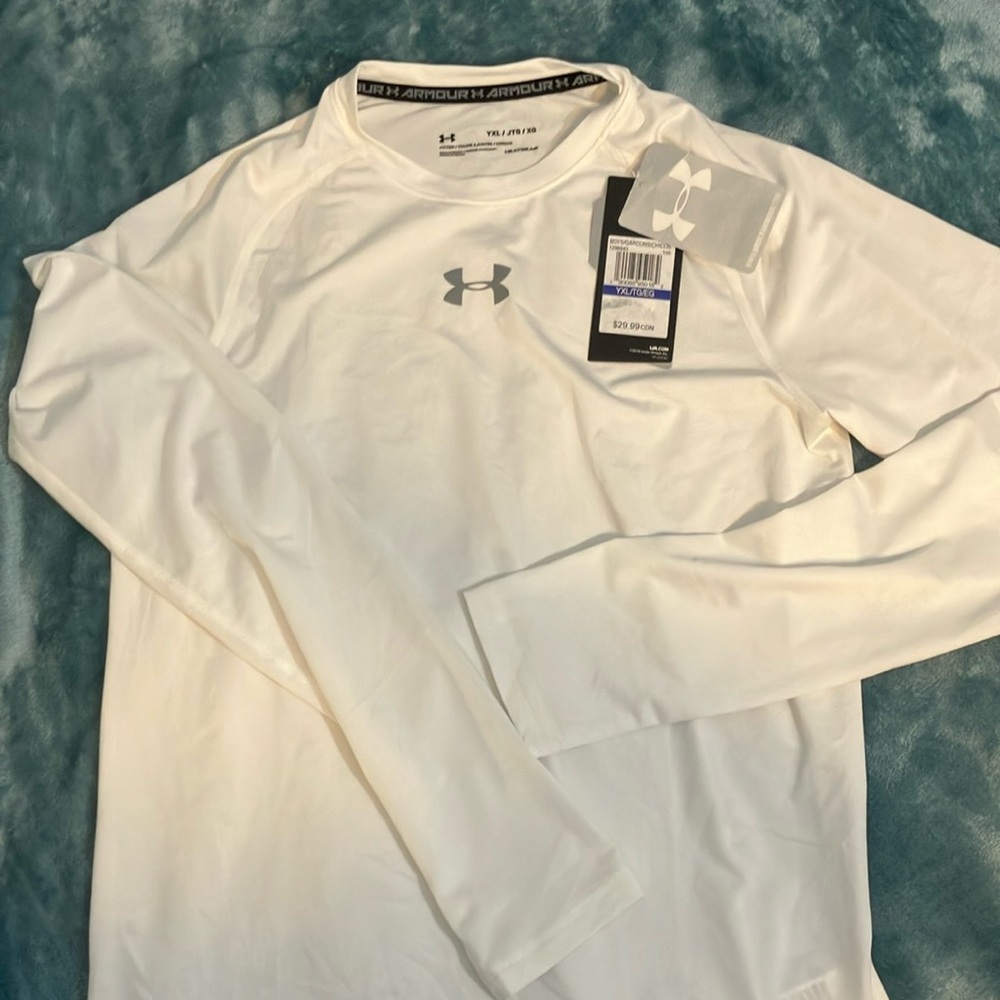 Under Armour Youth XL White Fitted Long Sleeve Performance Shirt